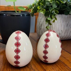 Vintage 1980s Pysanka Traditional Ukrainian Easter Egg Salt & Pepper Shakers